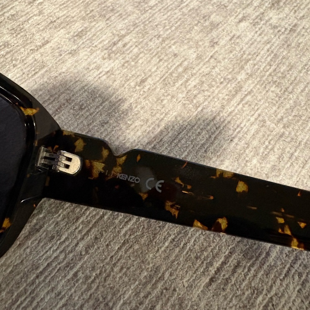 Kenzo tortoise sunglasses - Picture 3 of 5